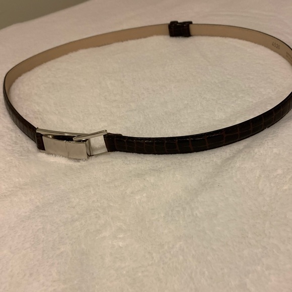 JACOB Adjustable Thin Belt - Picture 2 of 7